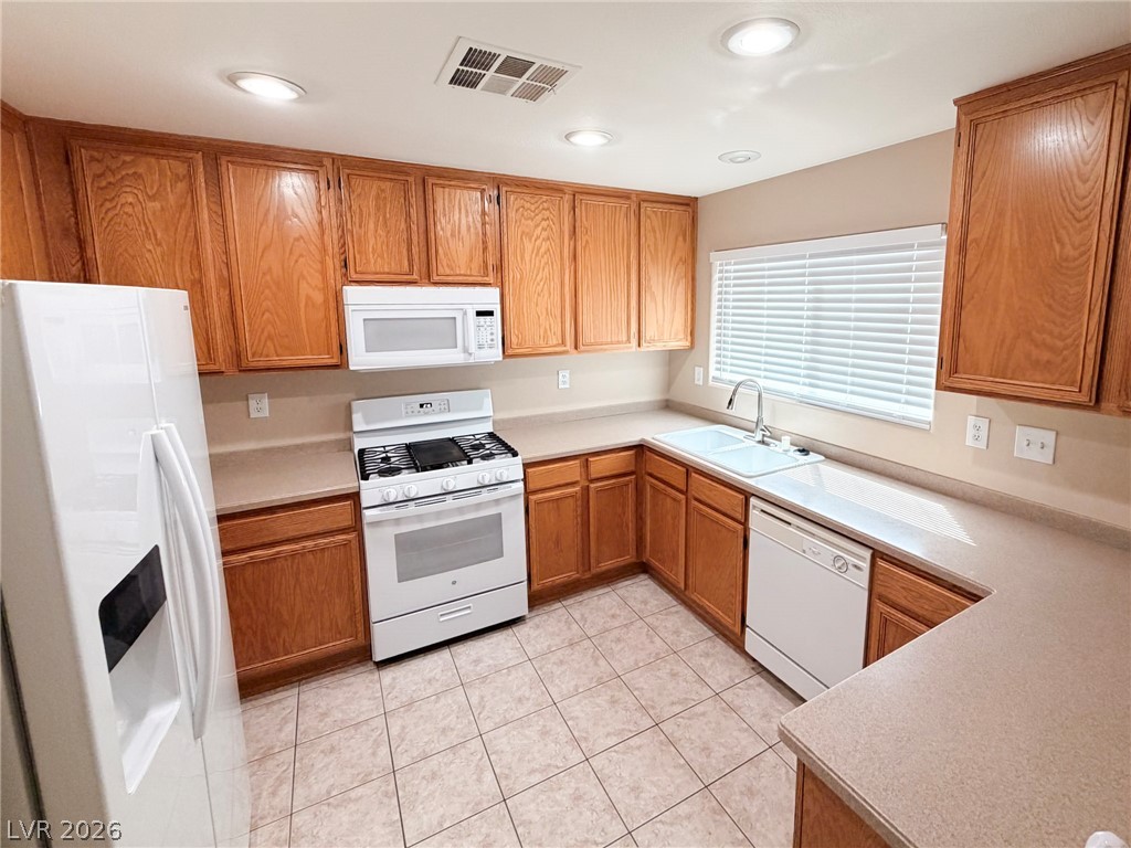 10263 Burning Bush Street Property Photo 5