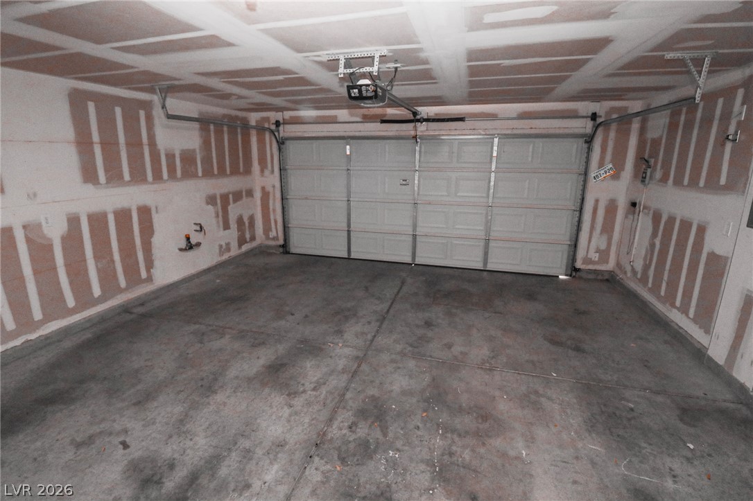 10263 Burning Bush Street Property Photo 29