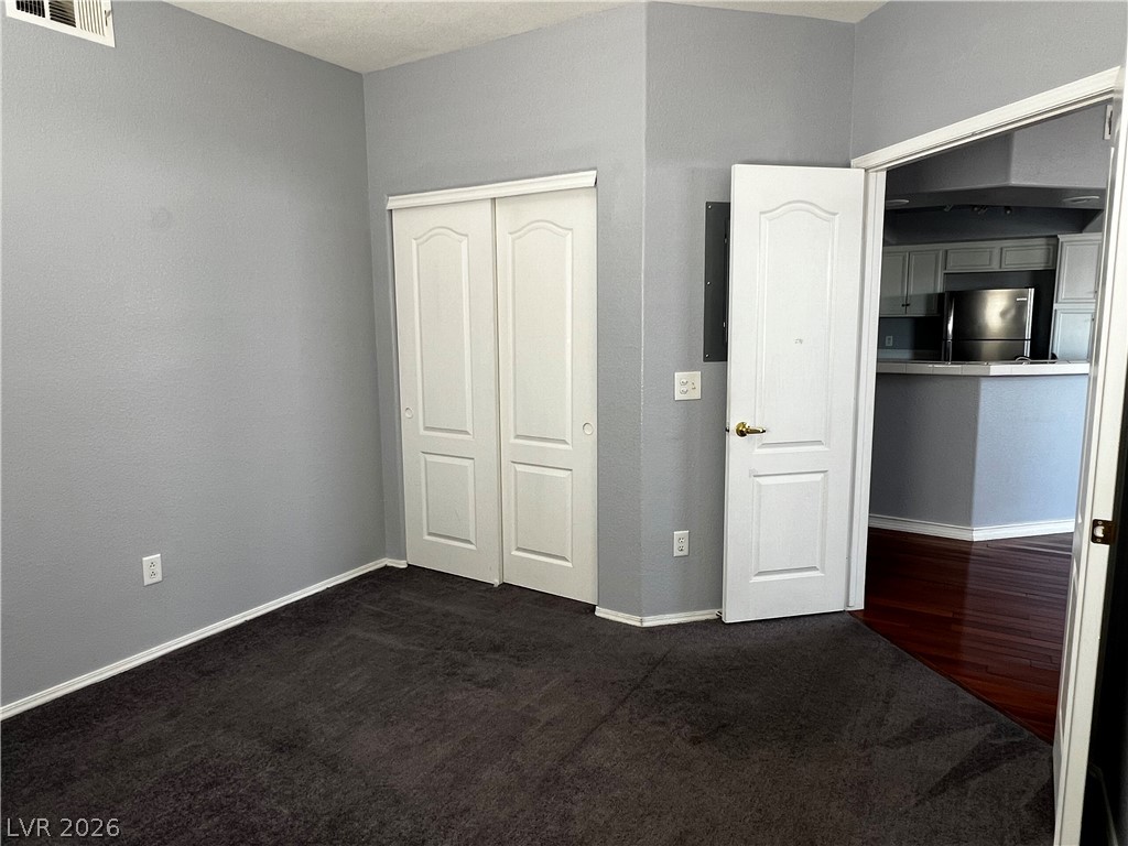 6905 Cobre Azul Avenue 202 Property Photo 12
