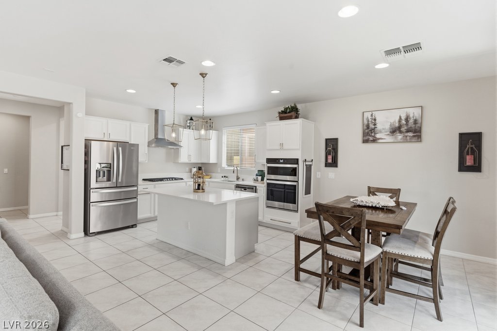 8123 Skye Chalet Street Property Photo 13