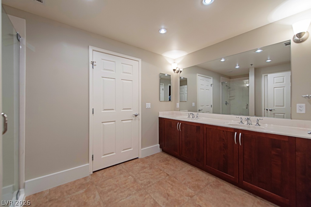 150 Las Vegas Boulevard 1513 Property Photo 11