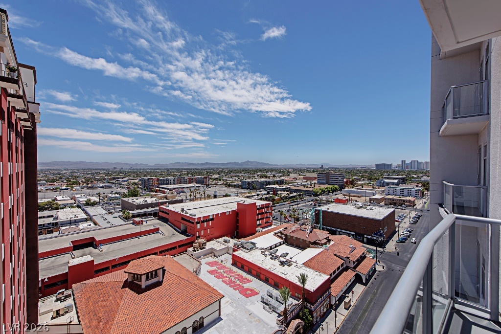 150 Las Vegas Boulevard 1513 Property Photo 17