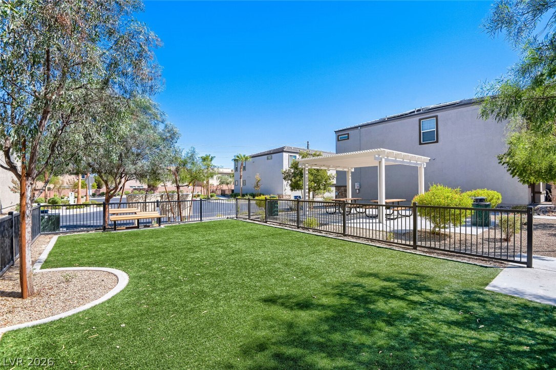 5667 Sartorial Street Property Photo 25