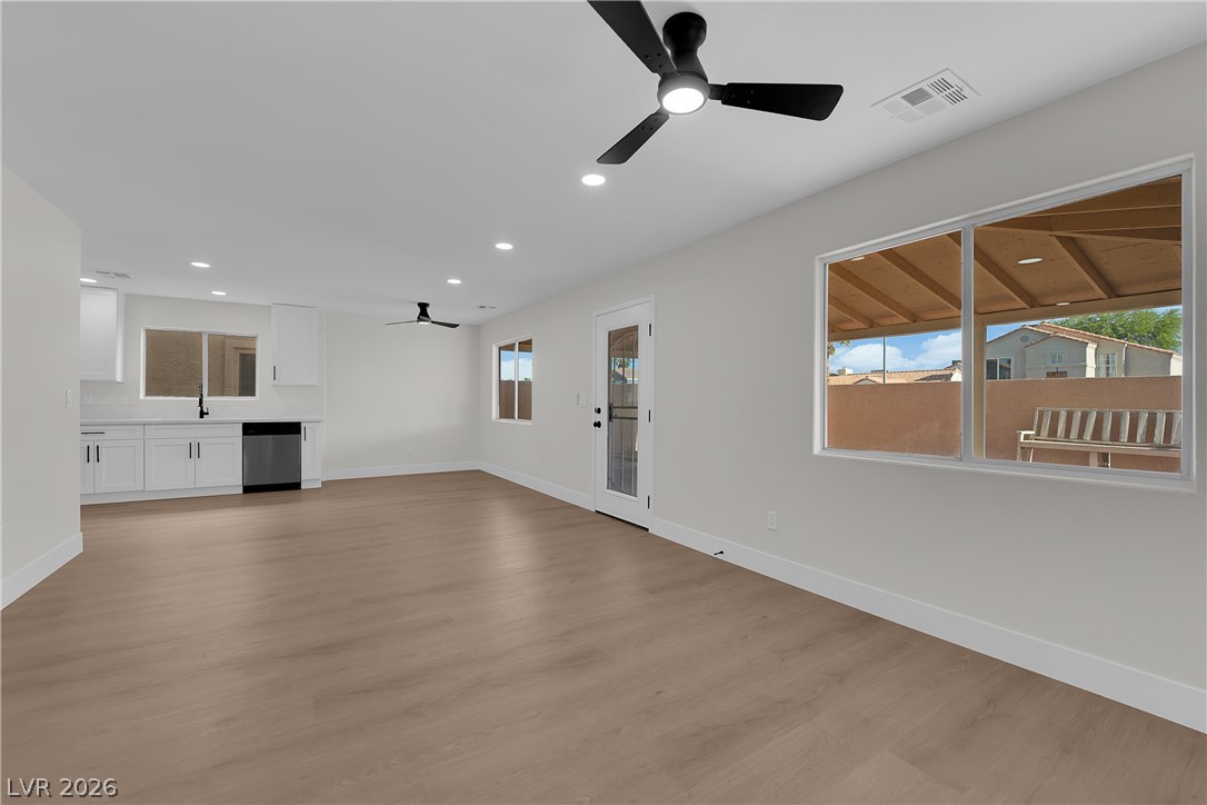 3502 Gold Sluice Avenue Property Photo 8