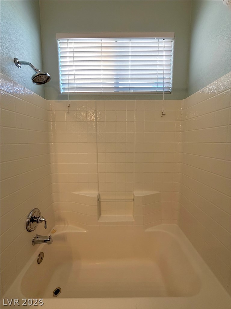 322 Turtle Peak Avenue Property Photo 8