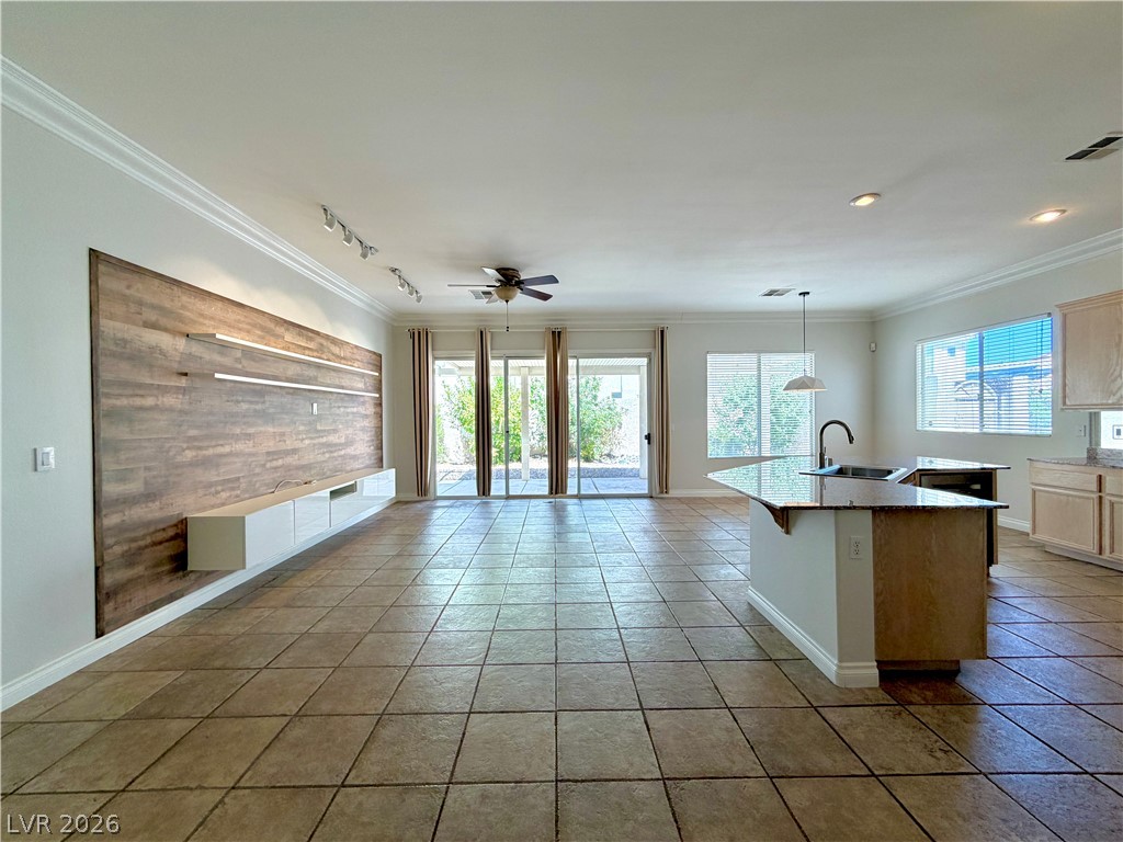 322 Turtle Peak Avenue Property Photo 11