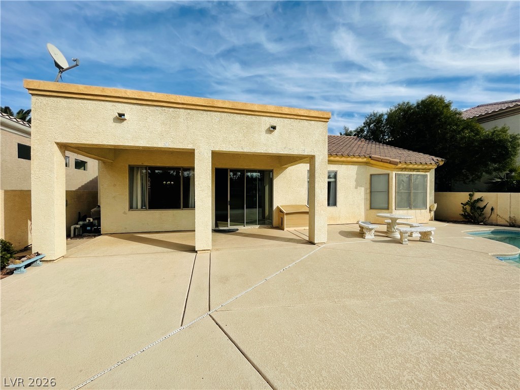 231 Cliff Valley Drive Property Photo 7