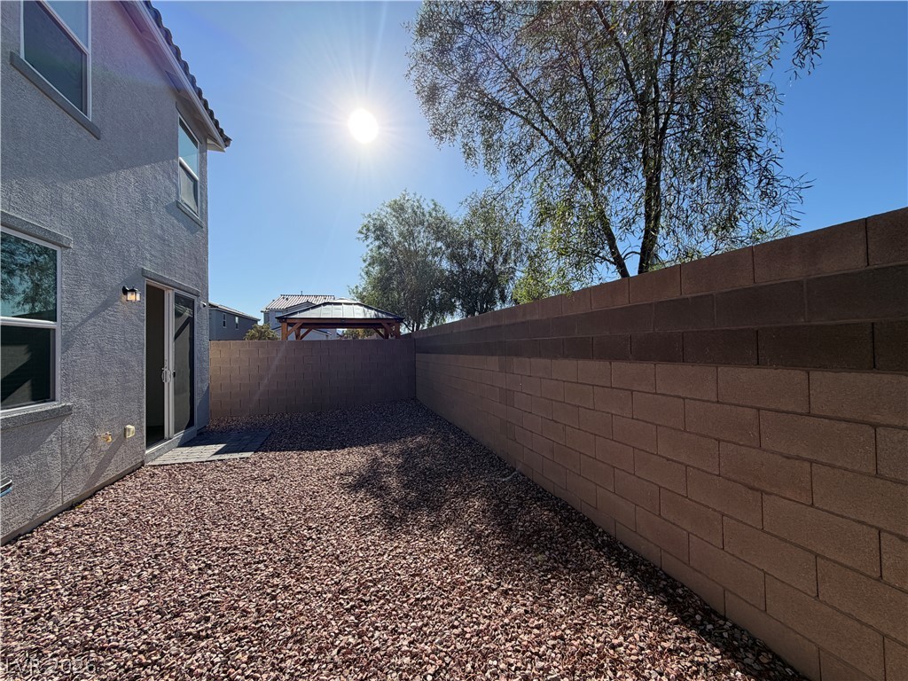 7056 Dandelion Park Avenue Property Photo 17