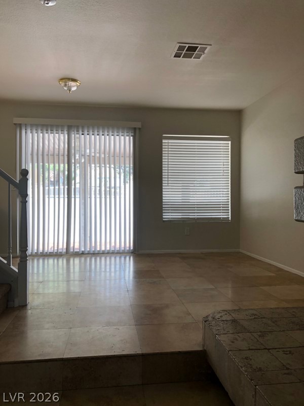 3439 Bankside Drive Property Photo 4