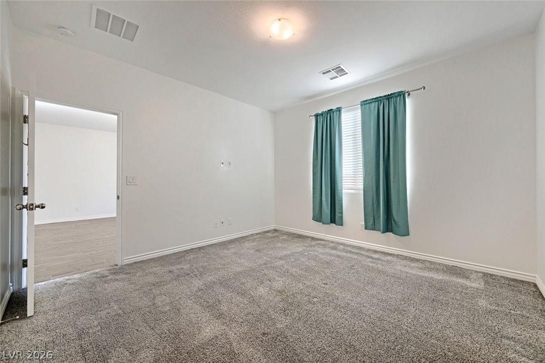 5738 Old Pine Street Property Photo 11