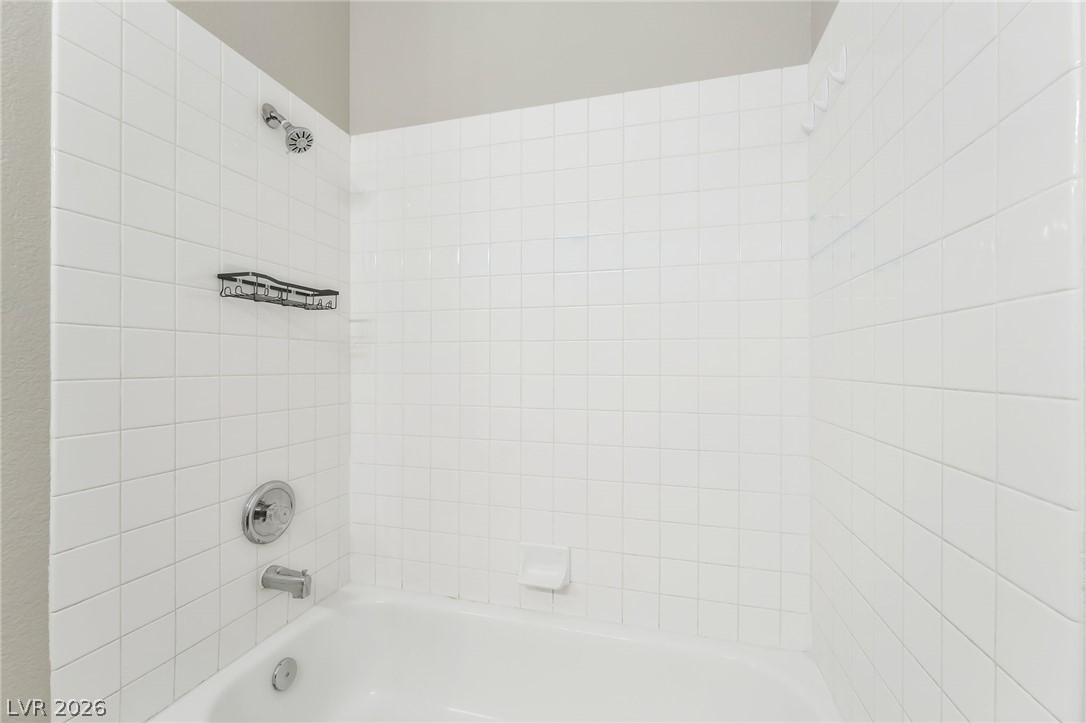 1278 Autumn Wind Way Property Photo 54