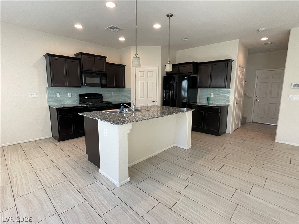 8929 Hull Bay Avenue Property Photo 8