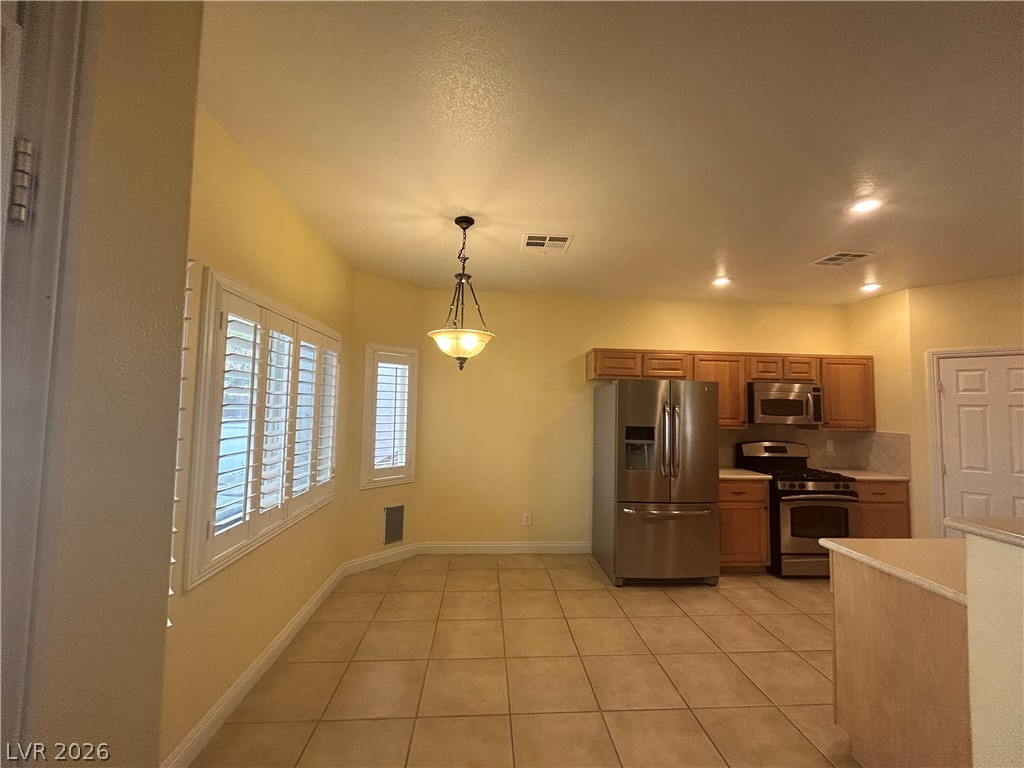 8841 Blue Wolf Street Property Photo 4