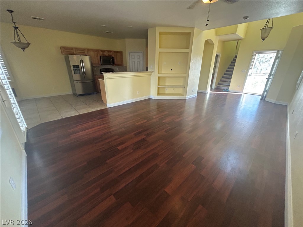 8841 Blue Wolf Street Property Photo 6
