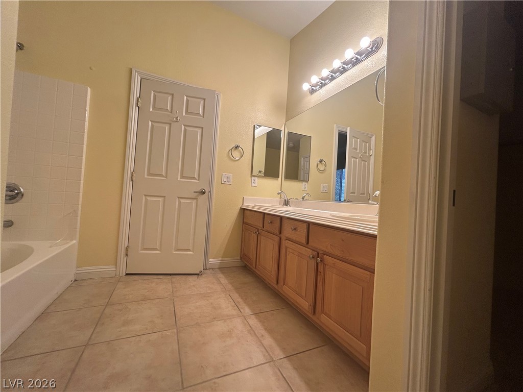 8841 Blue Wolf Street Property Photo 12