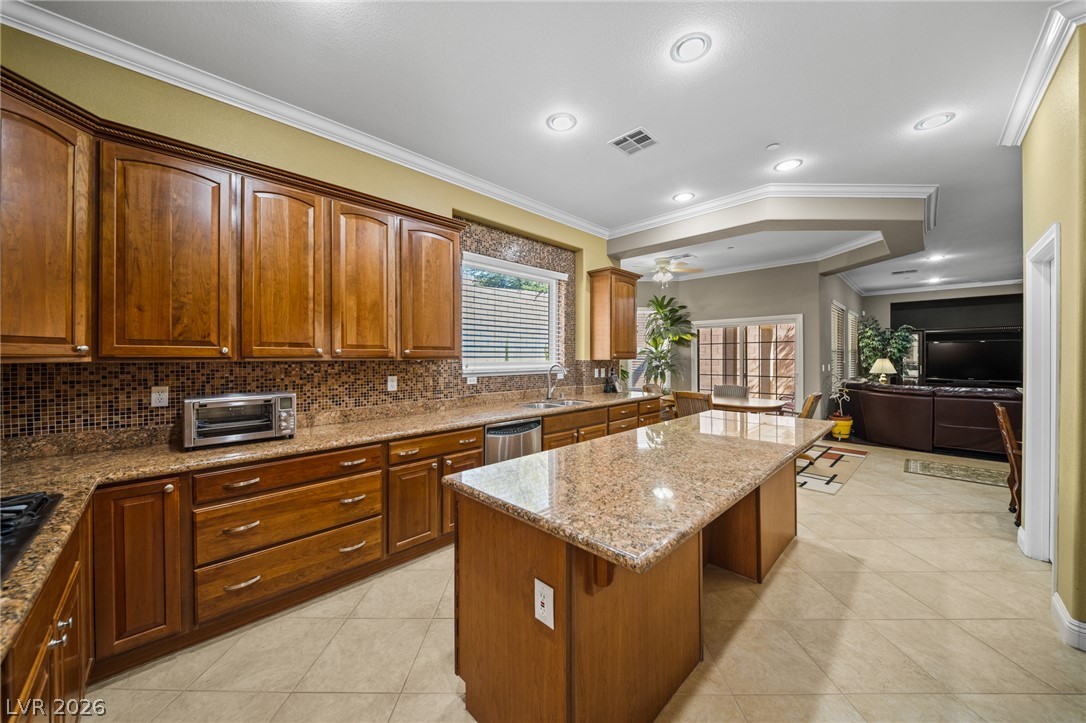 1448 Midnight Cowboy Court Property Photo 13