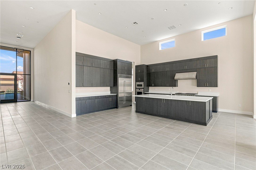 10865 Agate Cliffs Avenue Property Photo 18