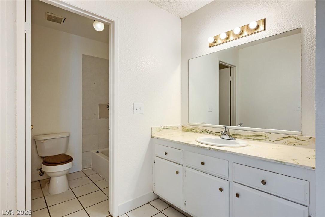 1405 Vegas Valley Drive 218 Property Photo 19