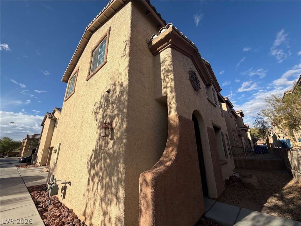 9754 Beach Rose Court Property Photo 2