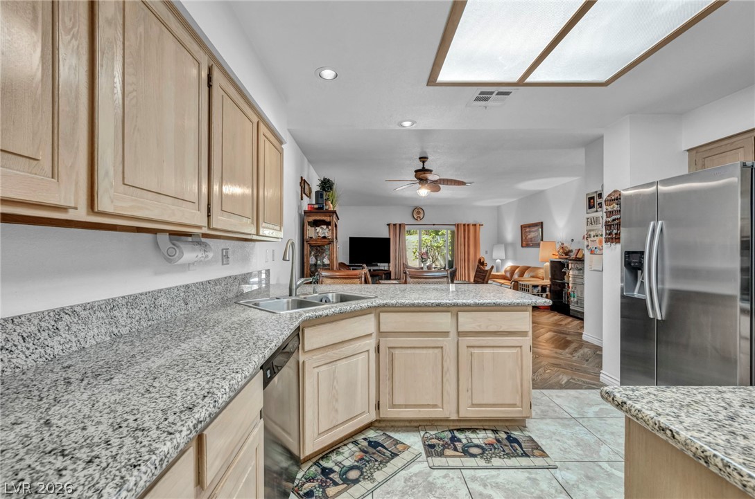 413 Fallwood Lane Property Photo 30