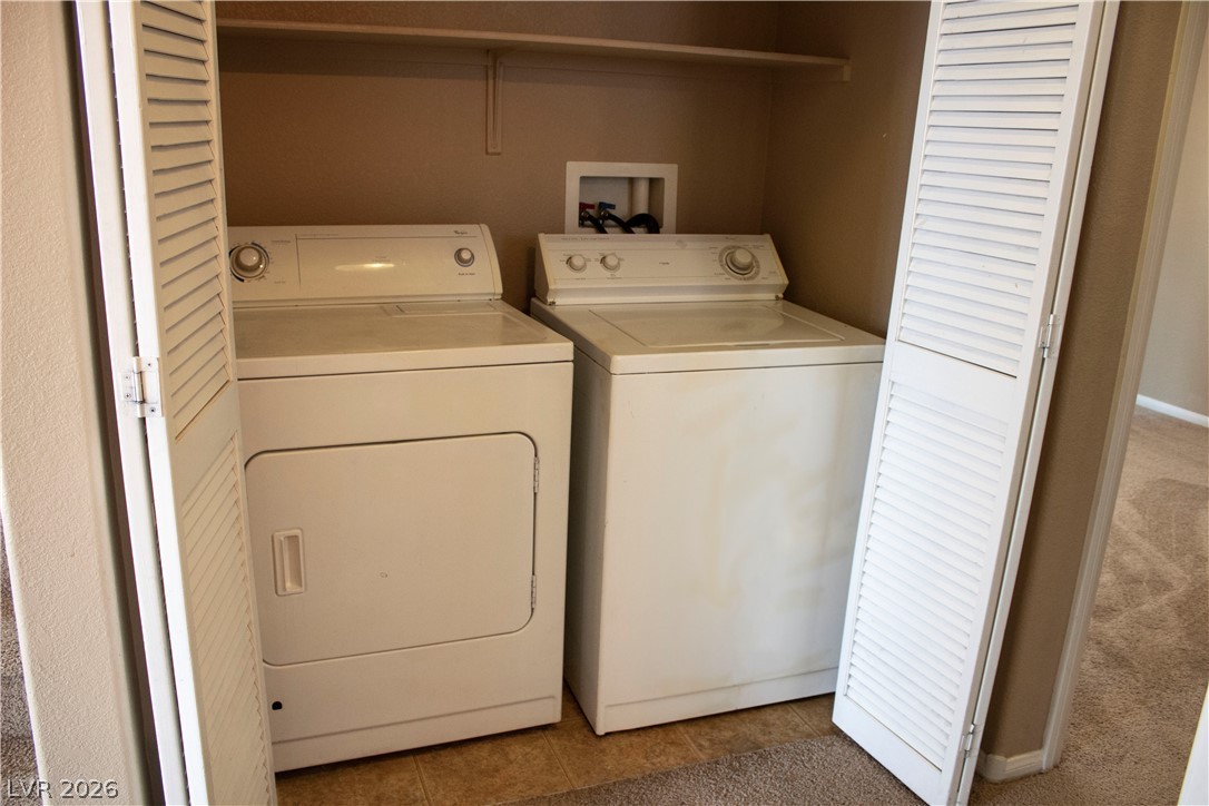 9557 Gibbon Avenue Property Photo 12