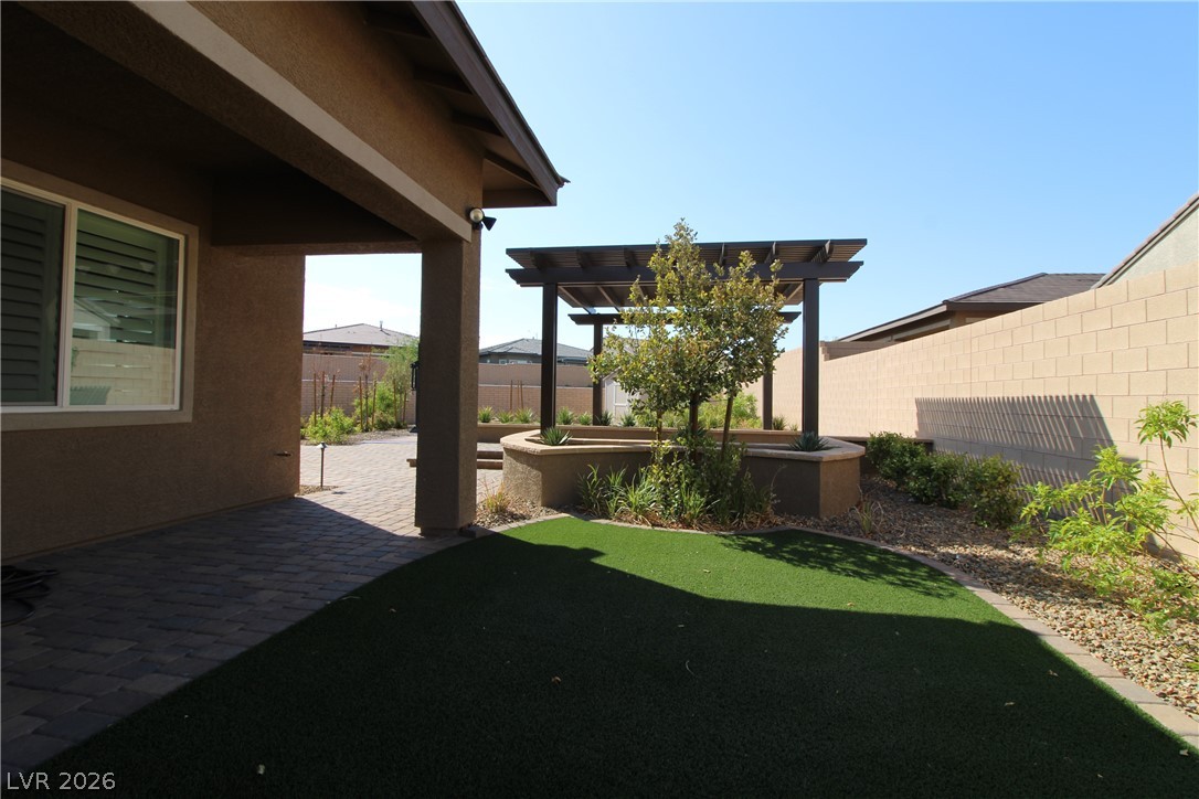 593 Chromatic Chord Court Property Photo 47