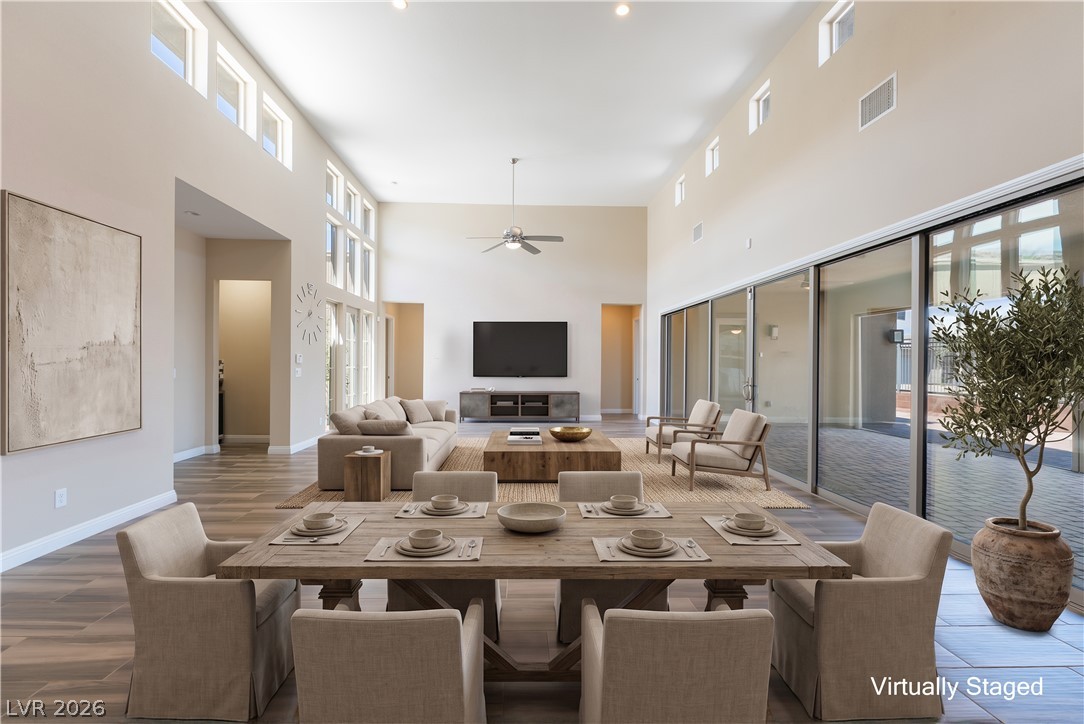 6700 Regency Valley Street Property Photo 2