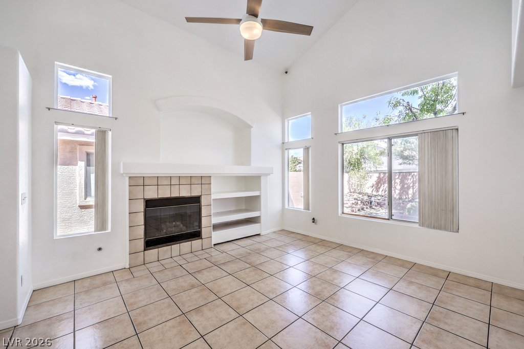 6112 Shallow Springs Street Property Photo 4