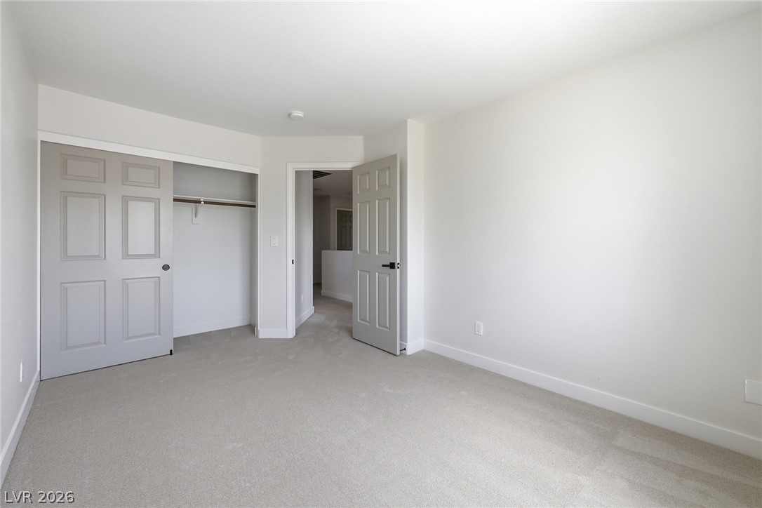 5044 Wild Buffalo Avenue Property Photo 32