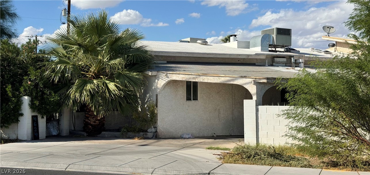 4624 East Desert Inn Road Property Photo 1
