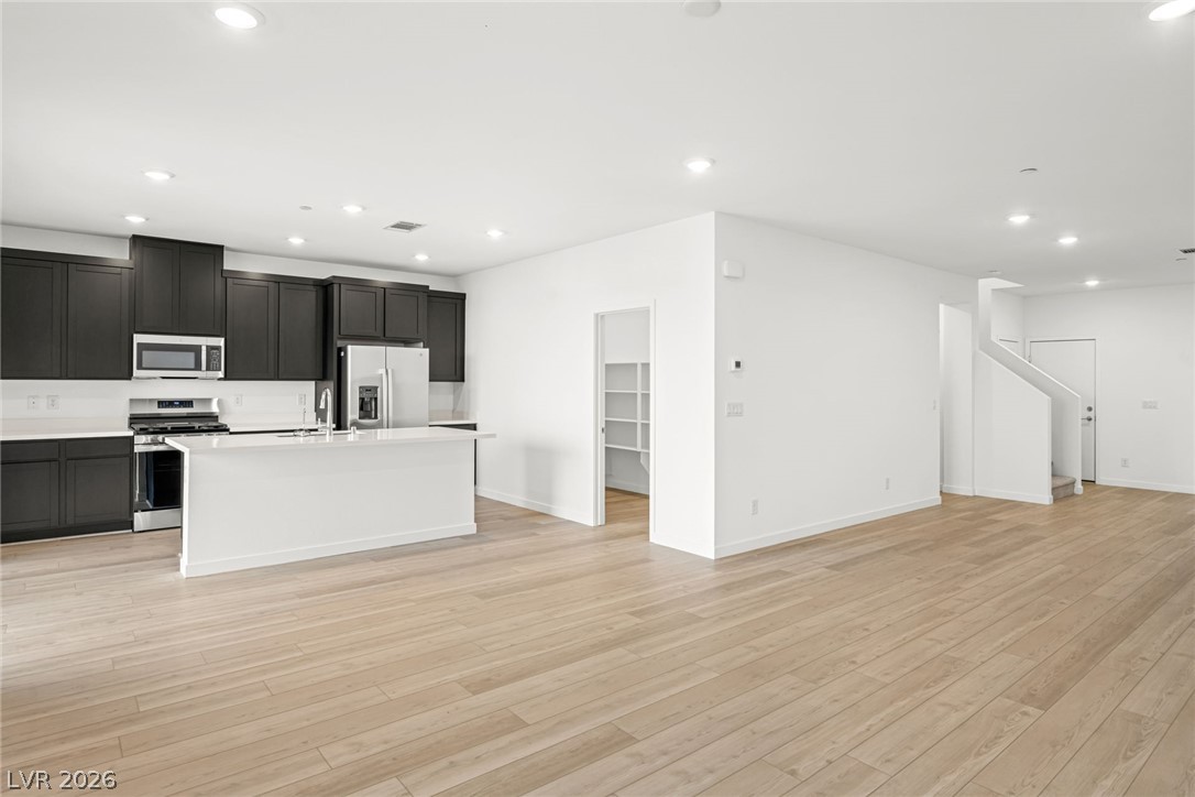 1514 Capri Cascades Court Property Photo 4