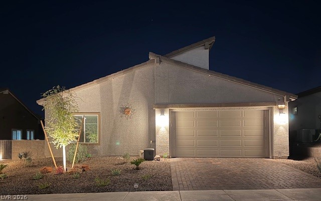 384 Aravalli Crest Street Property Photo 2