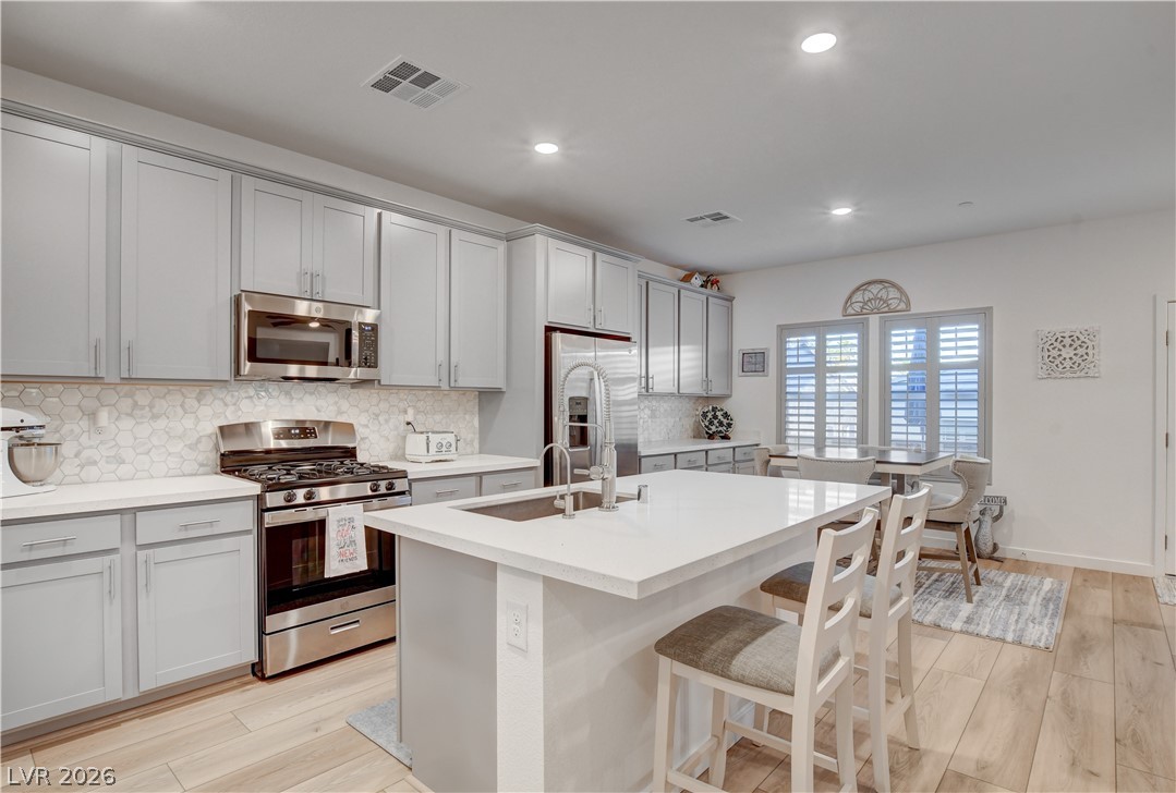 384 Aravalli Crest Street Property Photo 16