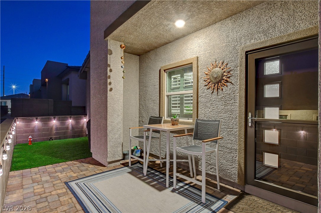 384 Aravalli Crest Street Property Photo 23