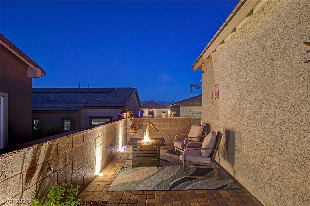 384 Aravalli Crest Street Property Photo 25