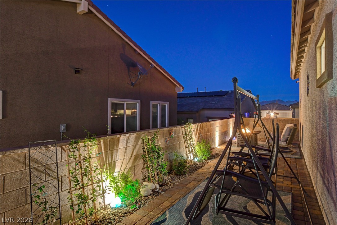 384 Aravalli Crest Street Property Photo 28