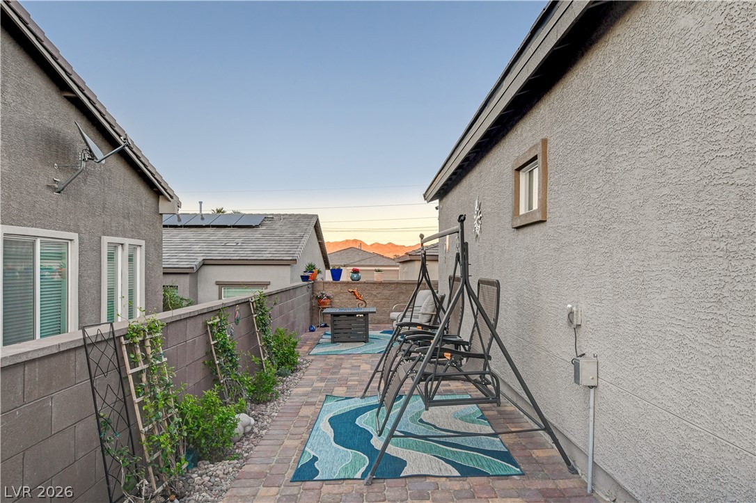 384 Aravalli Crest Street Property Photo 35