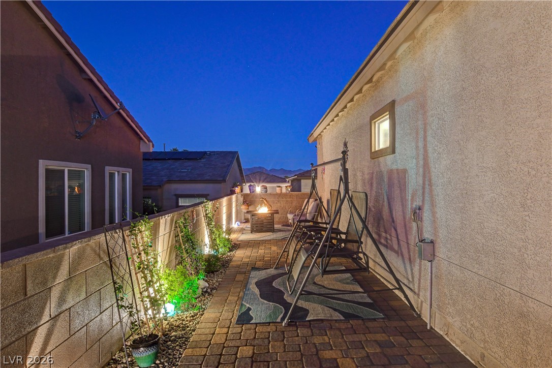 384 Aravalli Crest Street Property Photo 39