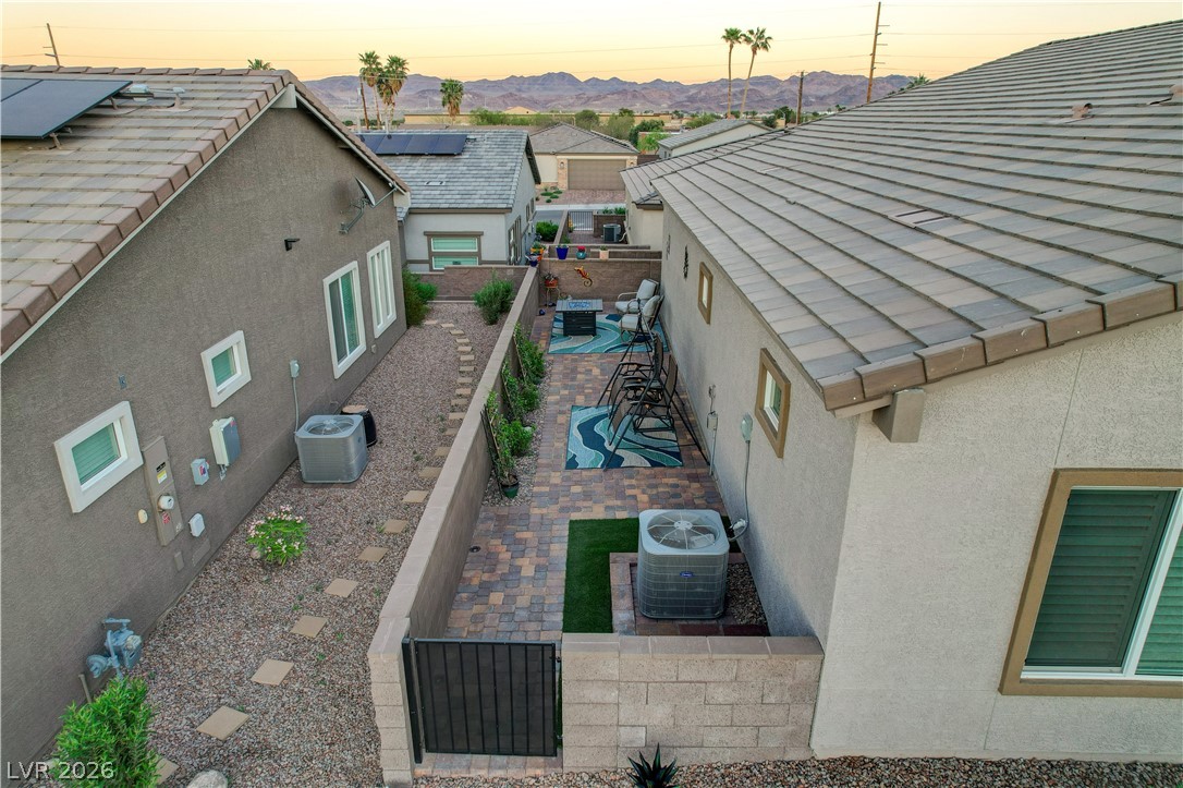 384 Aravalli Crest Street Property Photo 44