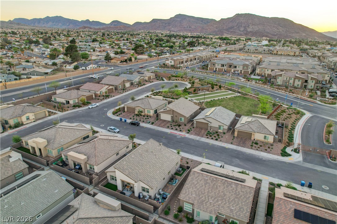 384 Aravalli Crest Street Property Photo 46