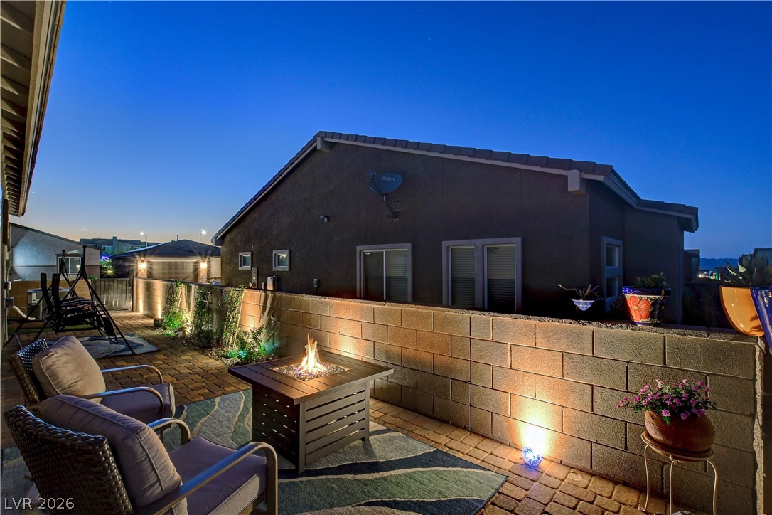 384 Aravalli Crest Street Property Photo 51