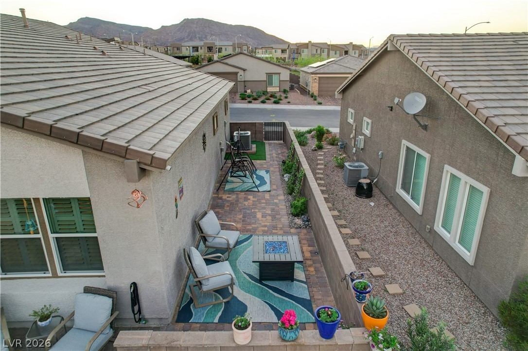 384 Aravalli Crest Street Property Photo 64