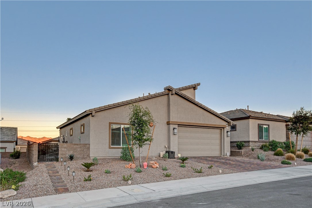384 Aravalli Crest Street Property Photo 67