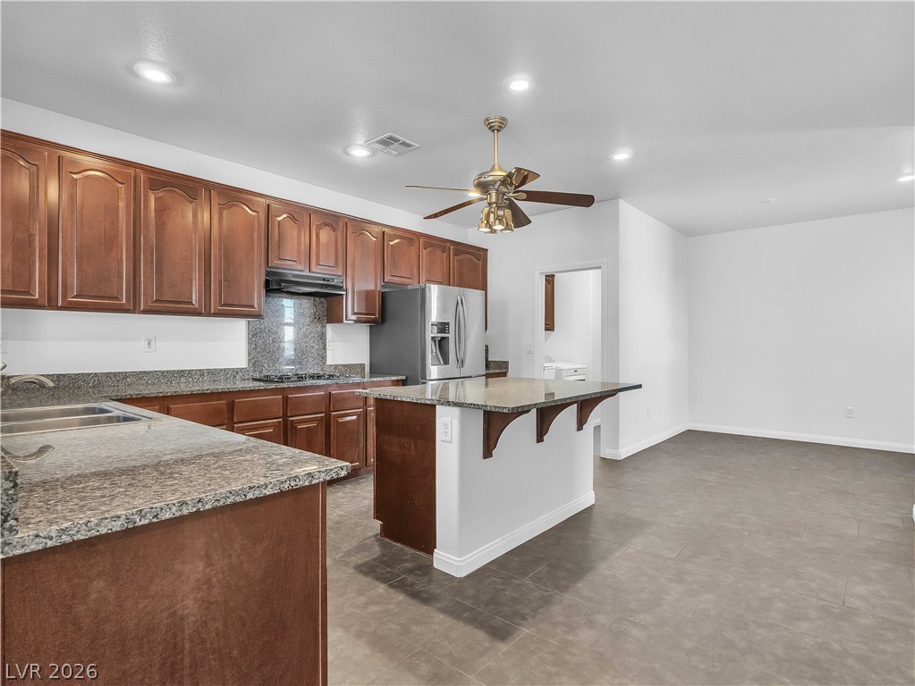 2129 Mistle Thrush Drive Property Photo 12
