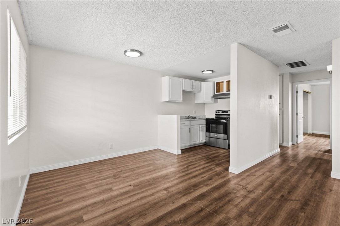304 Orland Street 41 Property Photo 11