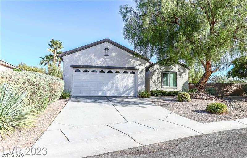 2446 Evening Twilight Avenue Property Photo 2