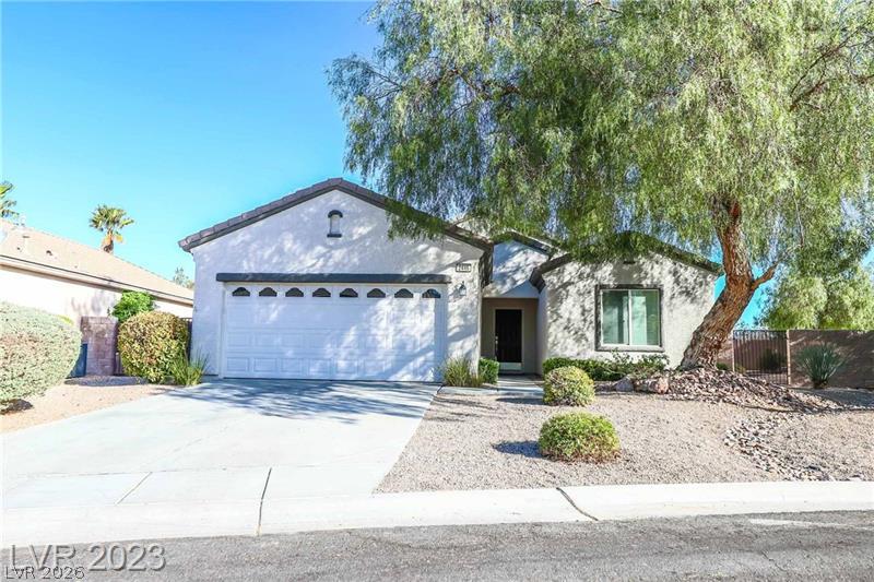 2446 Evening Twilight Avenue Property Photo 3