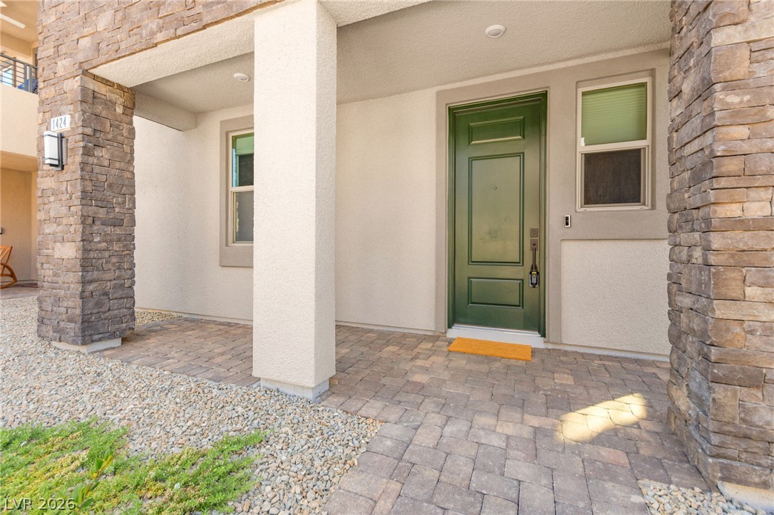 1424 Nocturnal Flight Street Property Photo 8