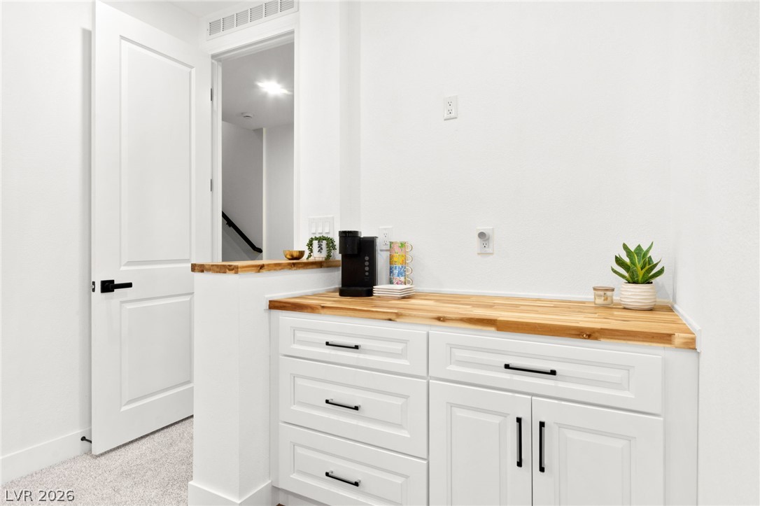 1424 Nocturnal Flight Street Property Photo 11