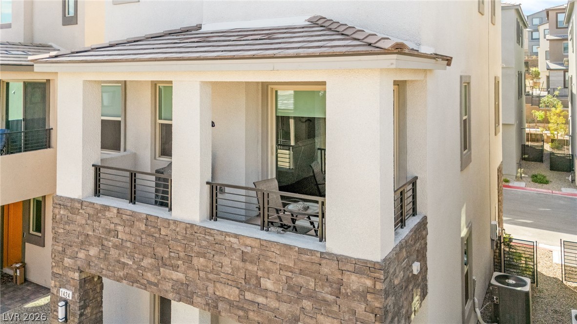 1424 Nocturnal Flight Street Property Photo 28